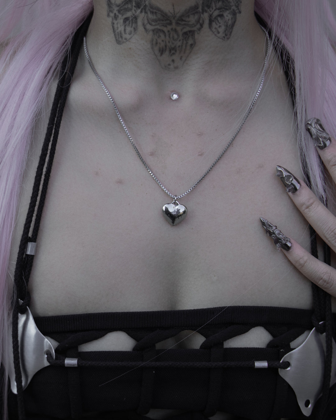 Saccharine Heart Necklace (Silver)